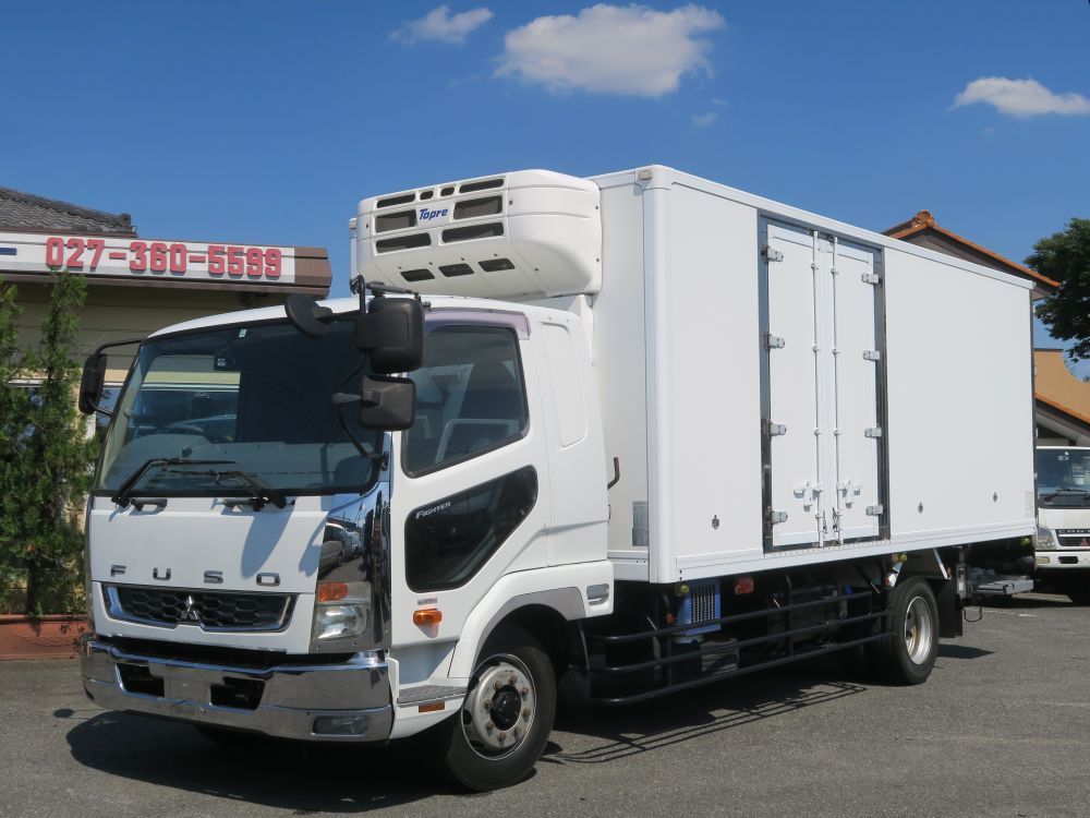 中古冷凍バン 三菱ふそう ファイター