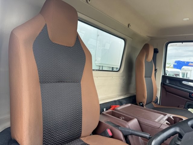 中古冷凍バン 日野 レンジャー