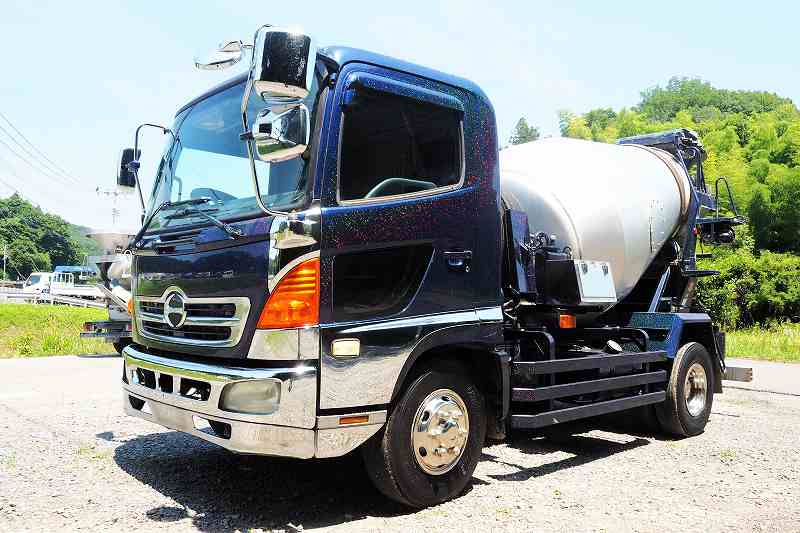 中古ミキサー車(生コン車) 日野 レンジャー /日野 レンジャー 中型6t車