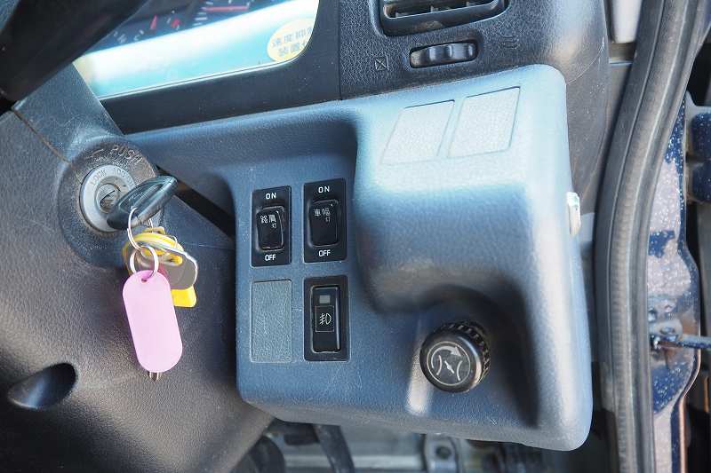 中古ミキサー車(生コン車) 日野 レンジャー