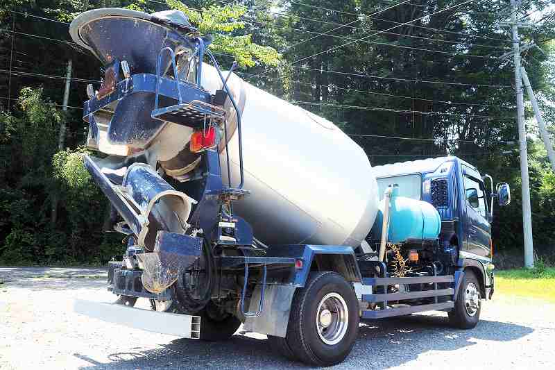 中古ミキサー車(生コン車) 日野 レンジャー