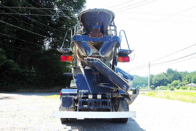 中古ミキサー車(生コン車) 日野 レンジャー