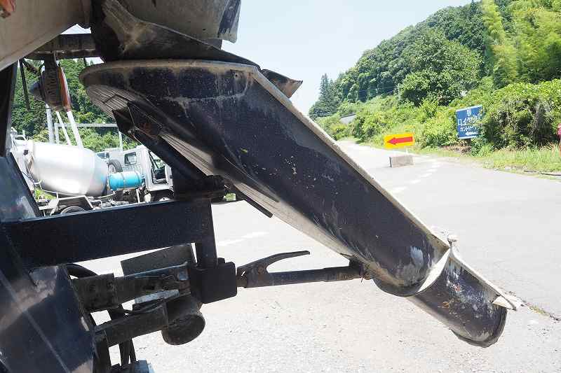 中古ミキサー車(生コン車) 日野 レンジャー