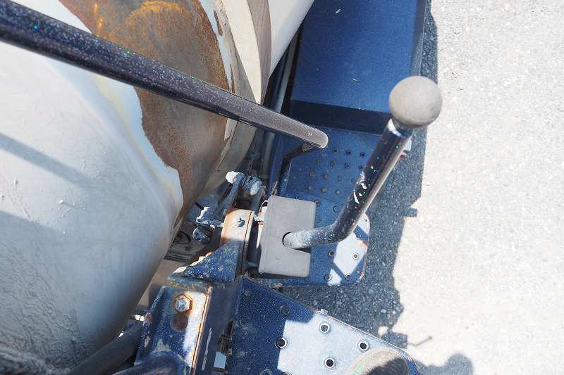 中古ミキサー車(生コン車) 日野 レンジャー