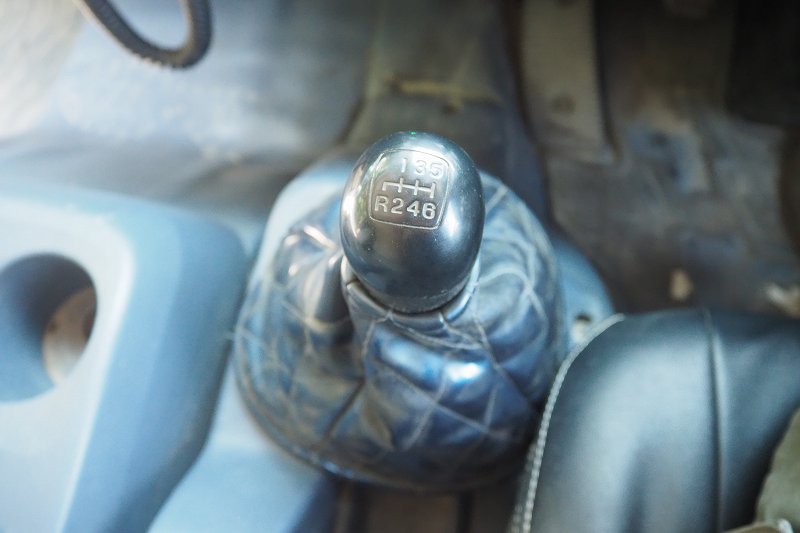 中古ミキサー車(生コン車) 日野 レンジャー