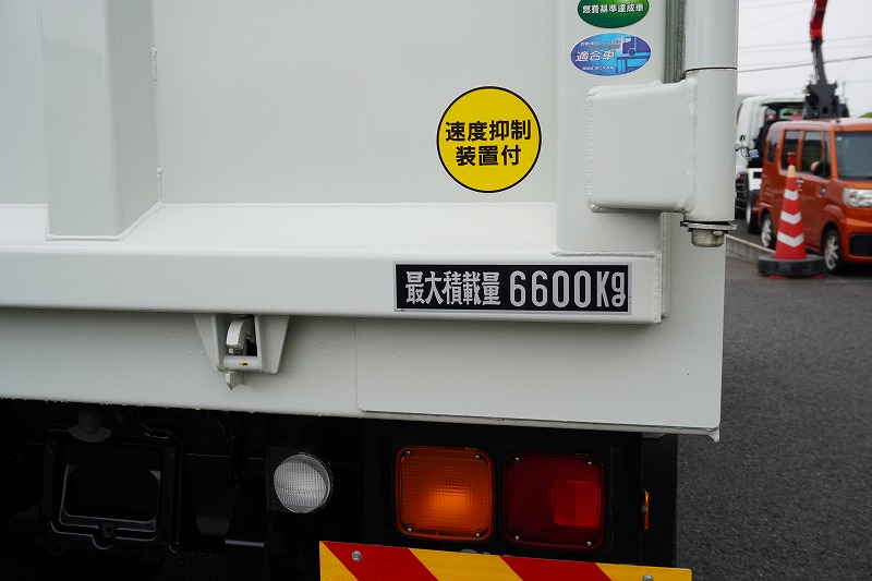 中古深ダンプ 三菱ふそう ファイター