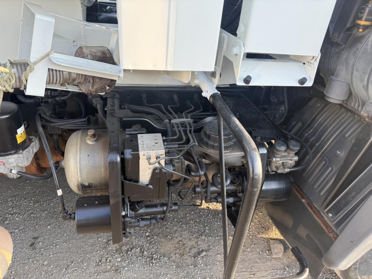 中古散水車 日野 レンジャー