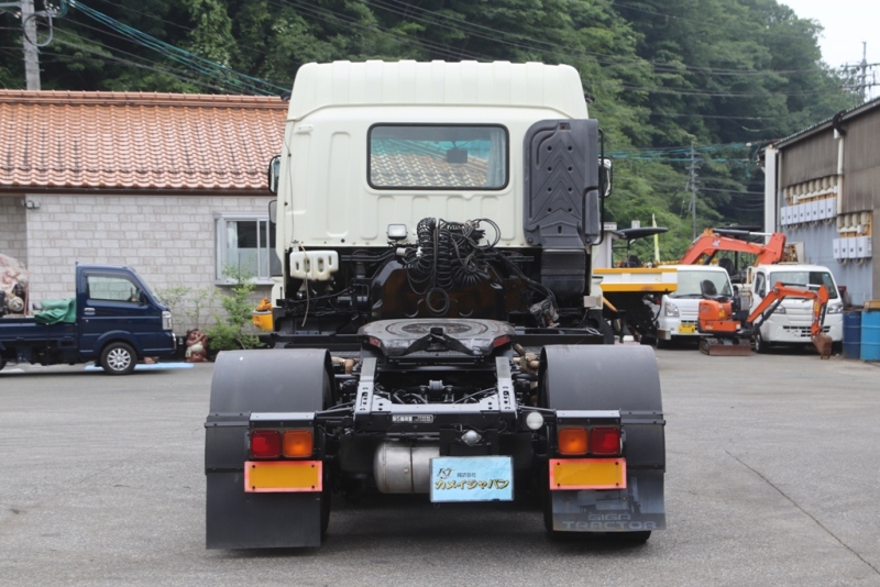 中古トラクタ いすゞ ギガ