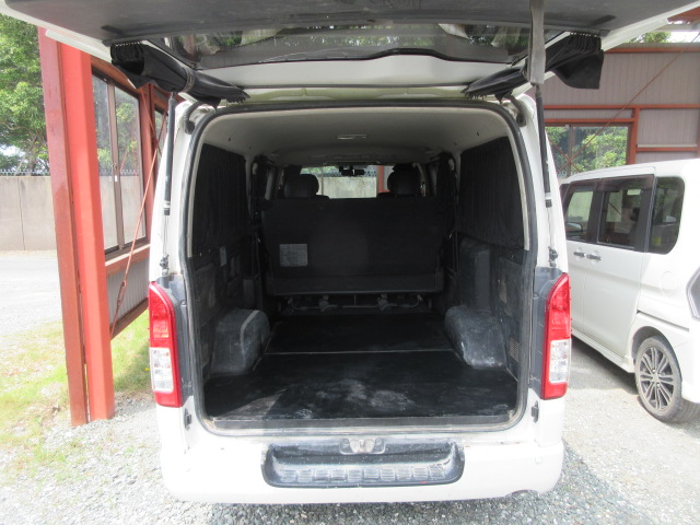 中古ルートバン トヨタ ハイエース