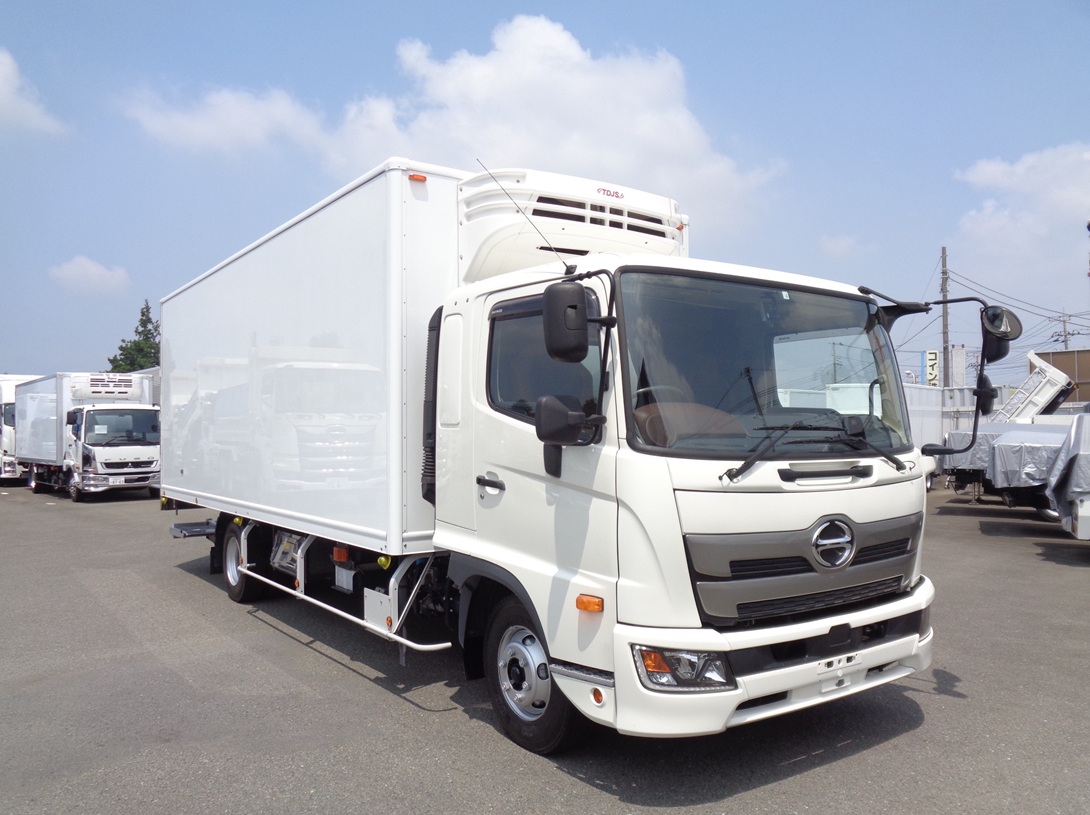中古冷凍バン 日野 レンジャー