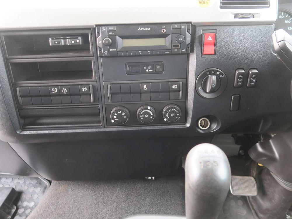 中古平ボディ 三菱ふそう ファイター