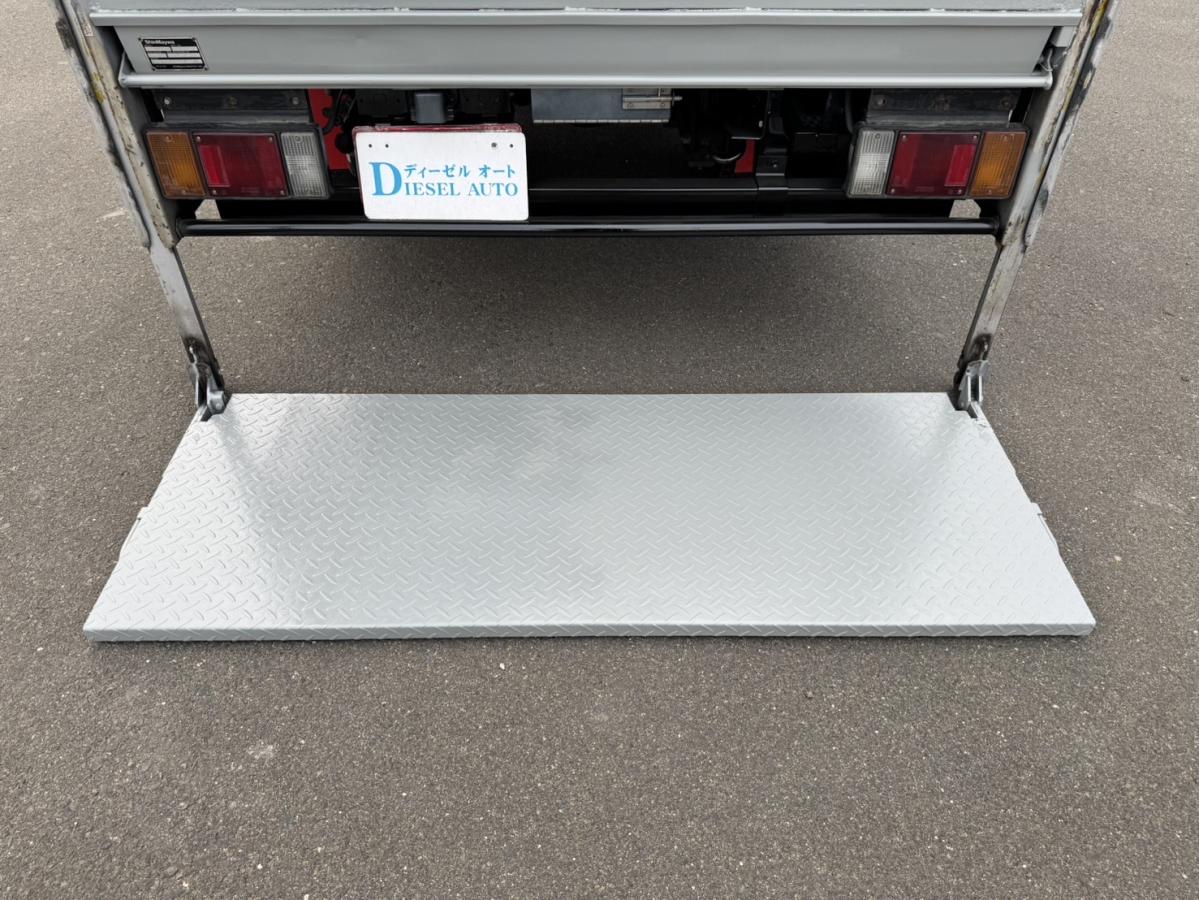 中古平アルミブロック いすゞ エルフ
