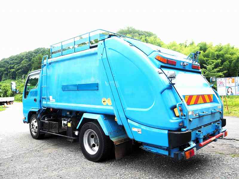 中古塵芥車(パッカー車) いすゞ エルフ