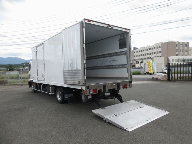 中古冷凍バン 日野 レンジャー