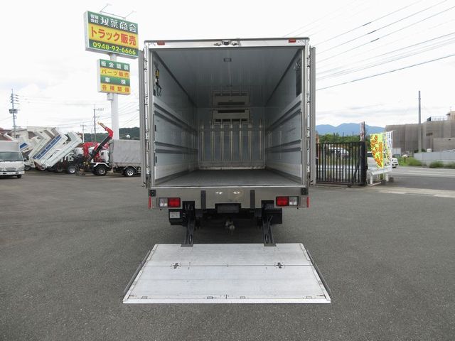 中古冷凍バン 日野 レンジャー