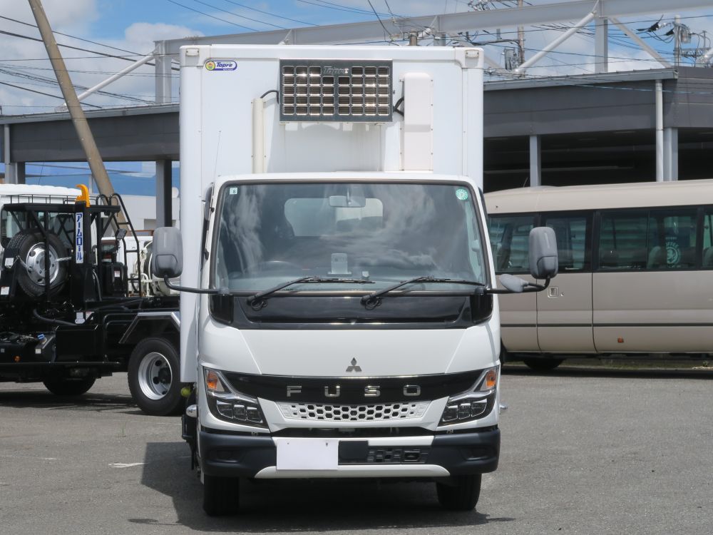 中古冷凍バン 三菱ふそう キャンター