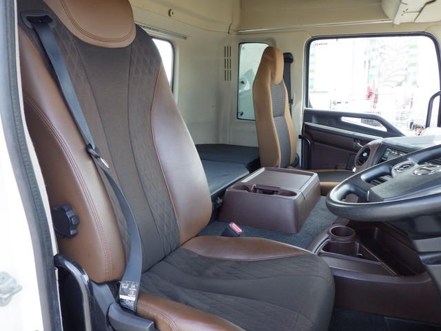 中古トラクタ 日野 プロフィア