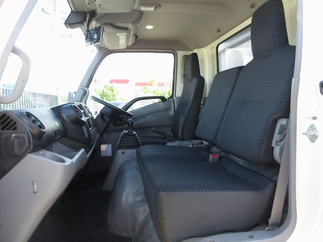 中古冷凍ウィング 日野 デュトロ