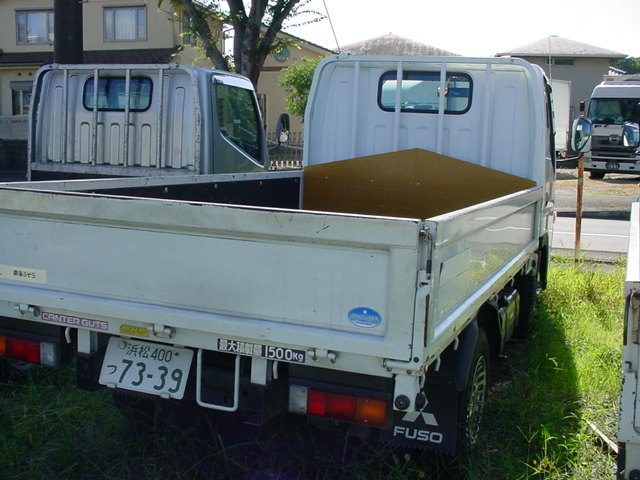 中古平ボディ 三菱ふそう キャンターガッツ