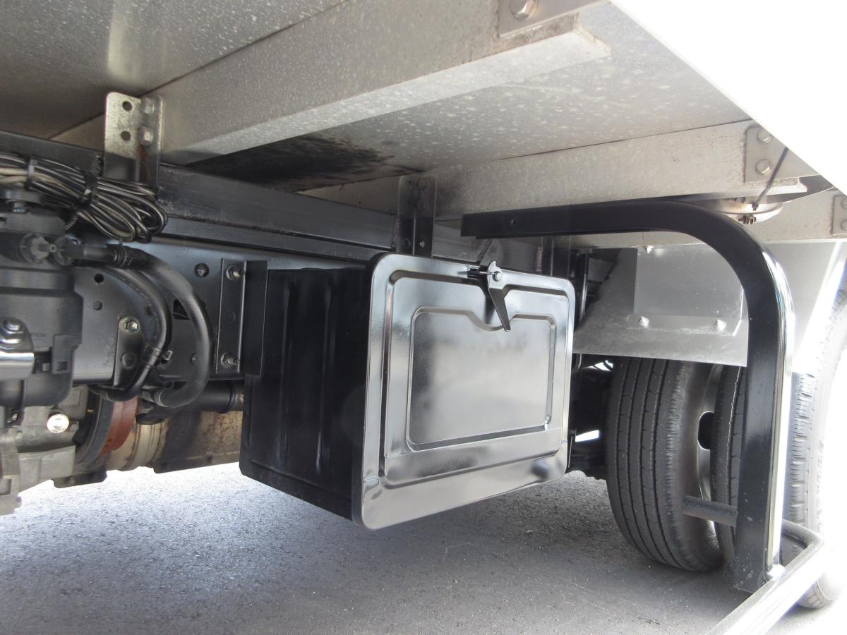 中古アルミバン トヨタ ダイナ