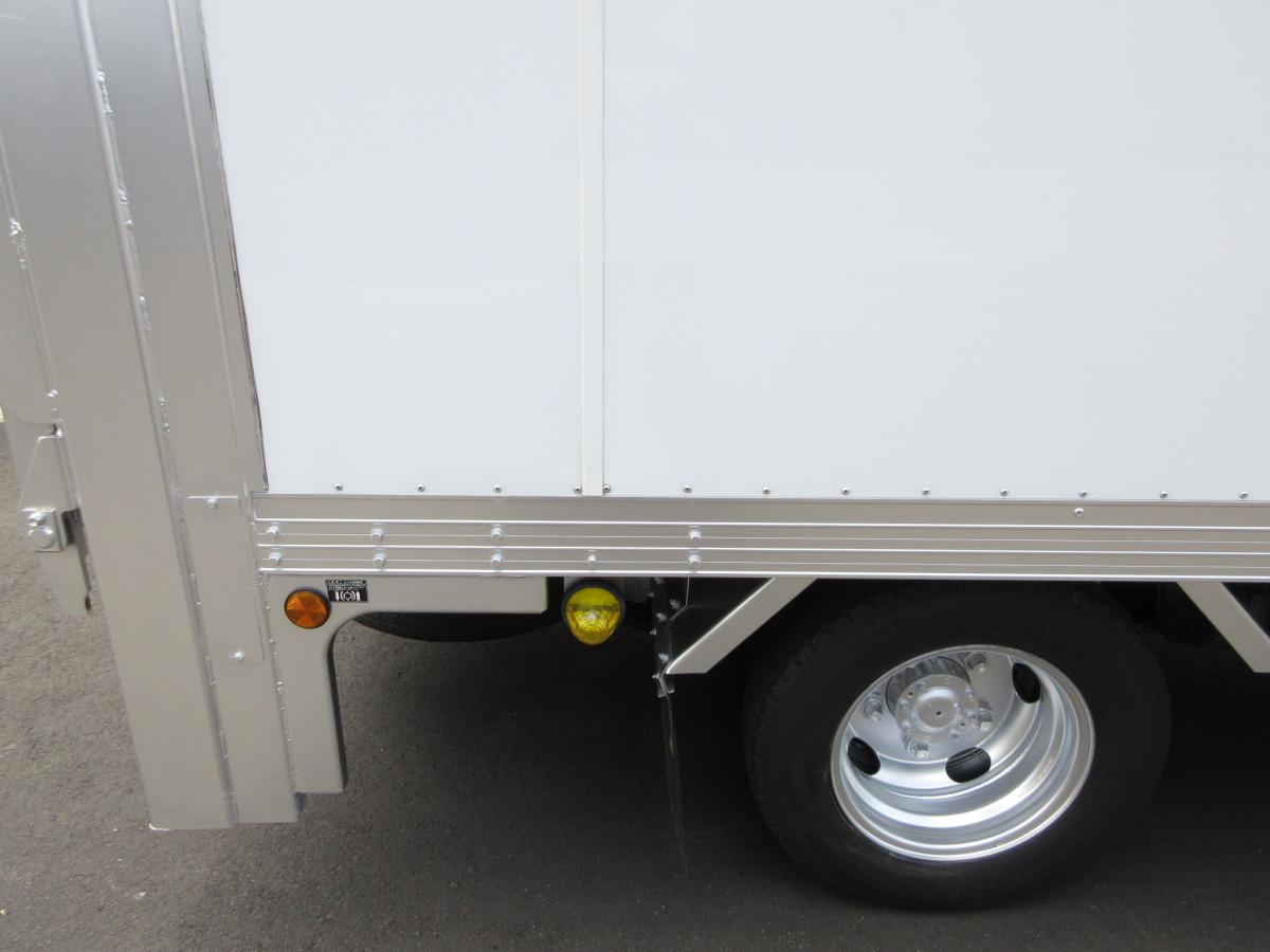 中古アルミバン トヨタ ダイナ