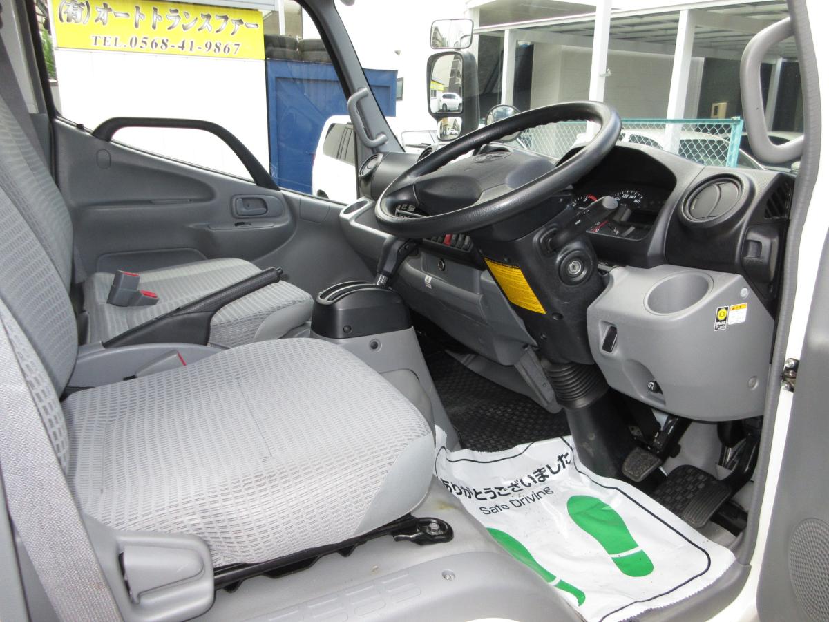 中古アルミバン トヨタ ダイナ