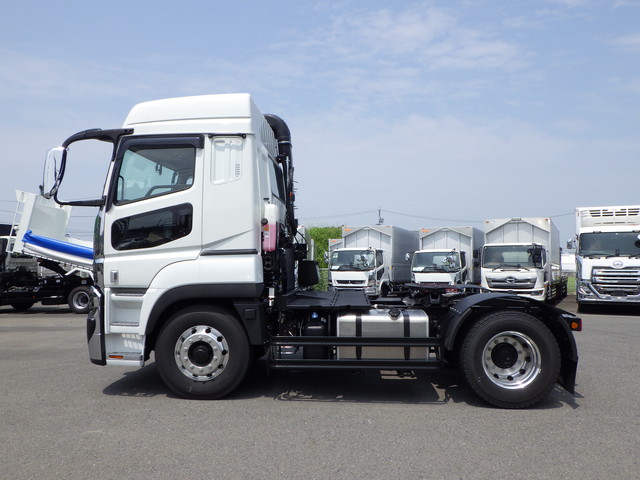 中古トラクタ 三菱ふそう スーパーグレート