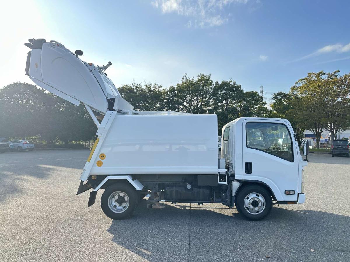 中古塵芥車(パッカー車) いすゞ エルフ