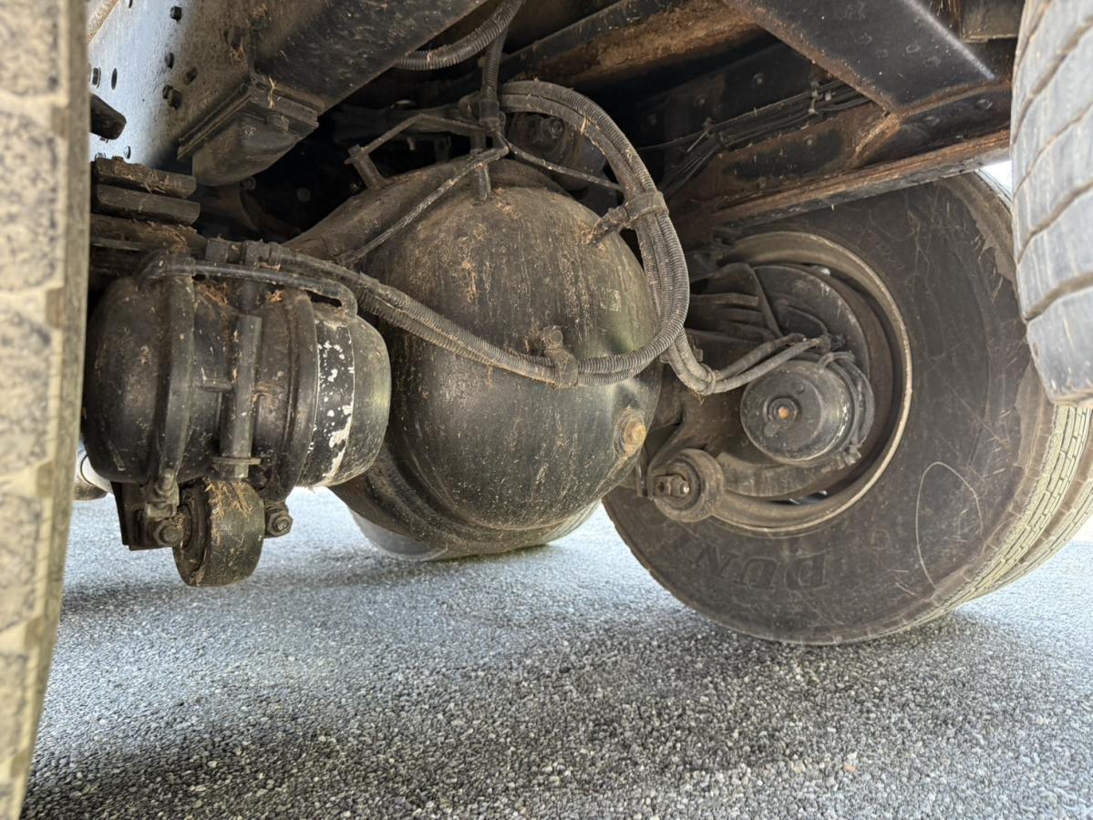 中古チップ運搬車 三菱 