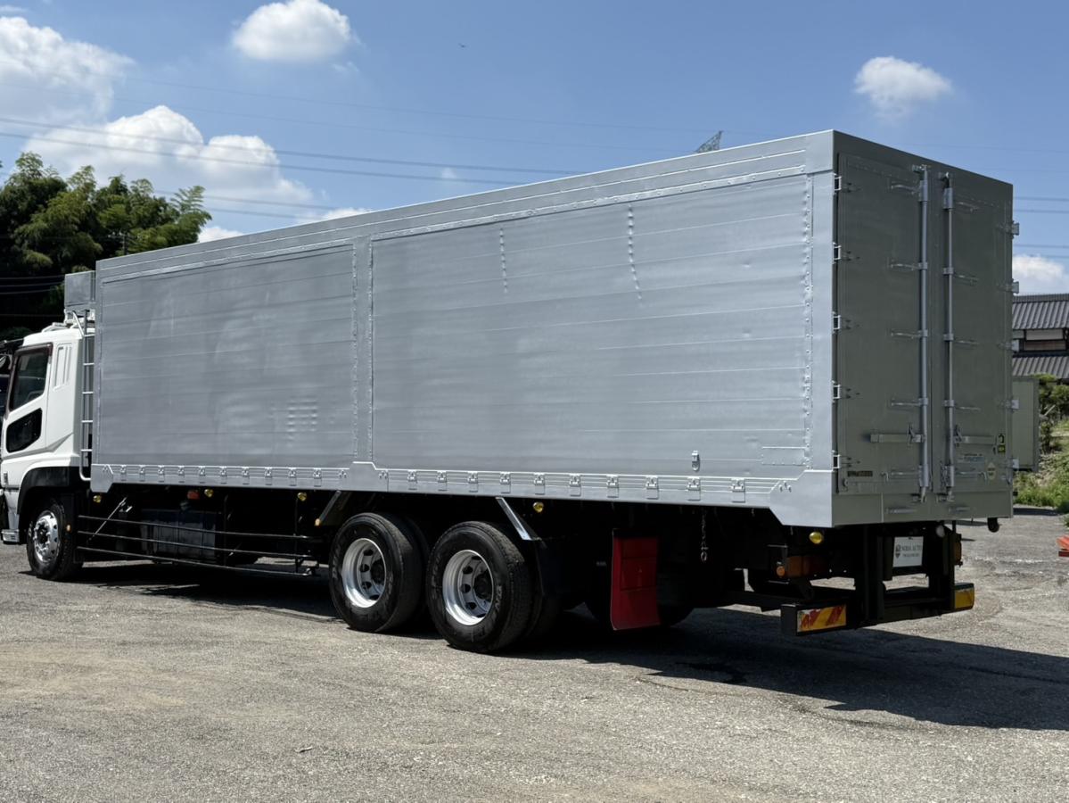 中古チップ運搬車 三菱 