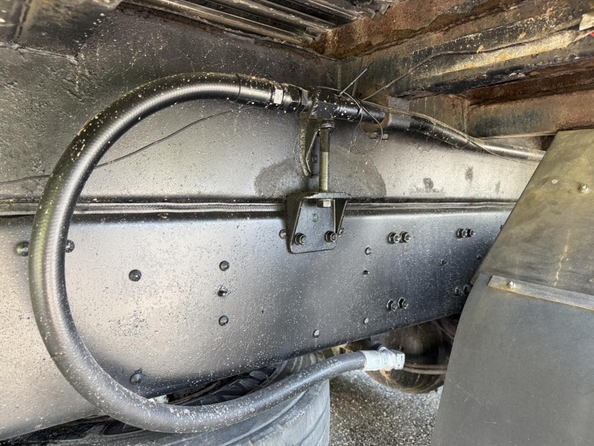 中古チップ運搬車 三菱 