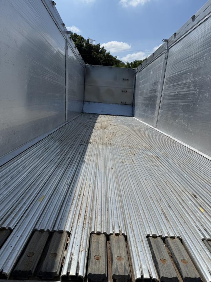 中古チップ運搬車 三菱 