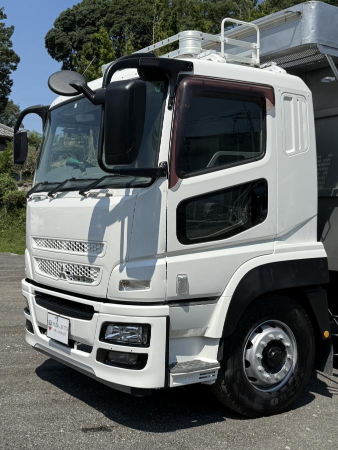 中古チップ運搬車 三菱 