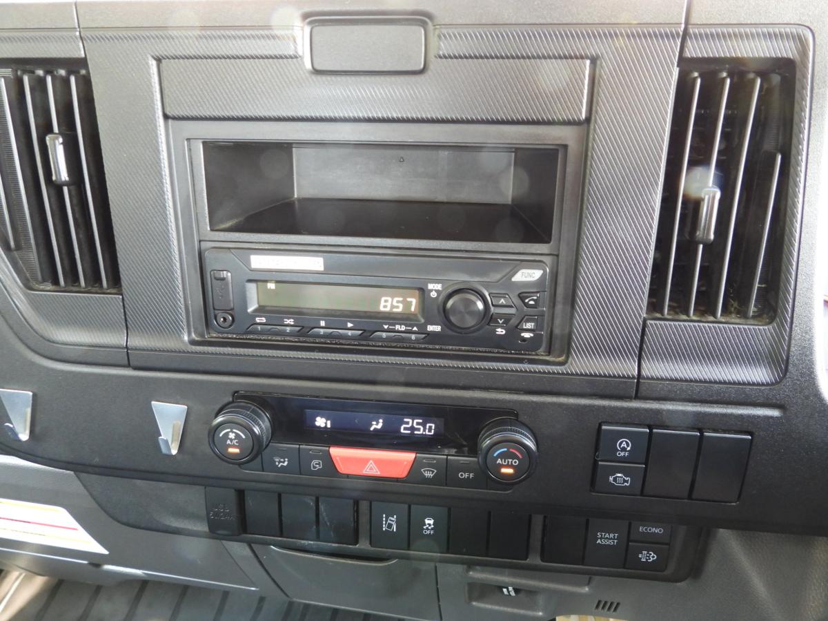 中古平ボディ いすゞ エルフ