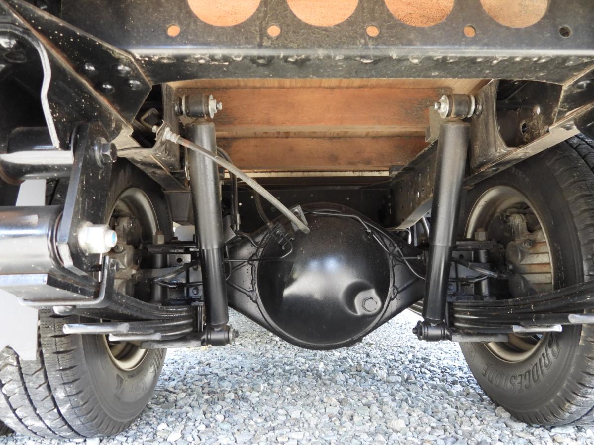 中古平ボディ いすゞ エルフ