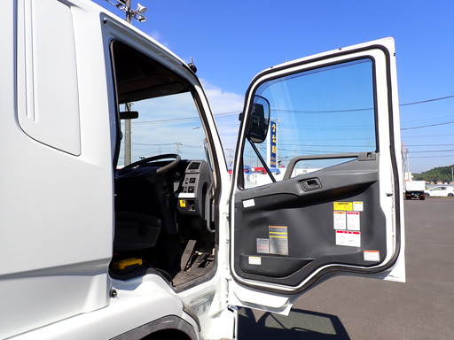 中古コンテナ車 三菱ふそう ファイター