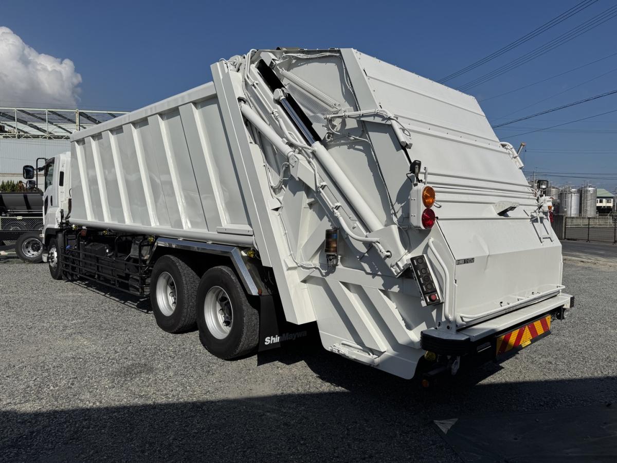 中古塵芥車(パッカー車) いすゞ ギガ