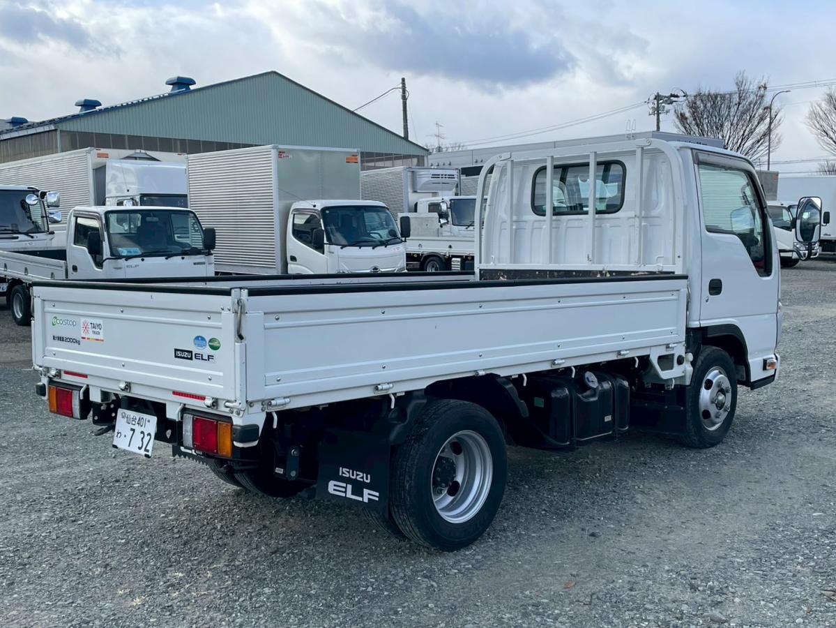 中古平ボディ いすゞ エルフ