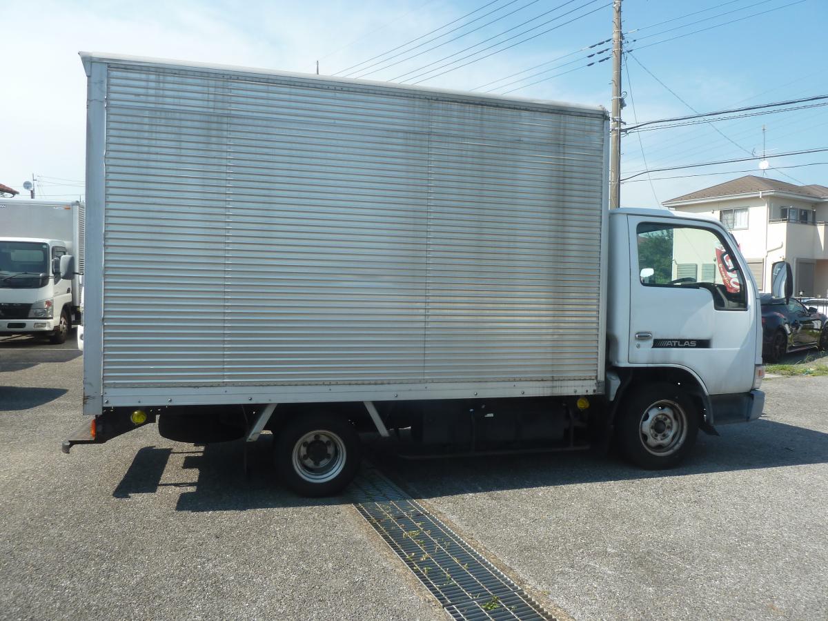中古アルミバン ニッサン アトラス