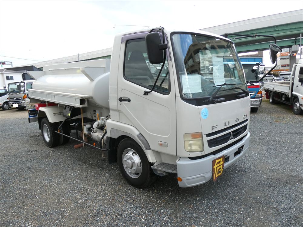 中古タンクローリー 三菱ふそう ファイター