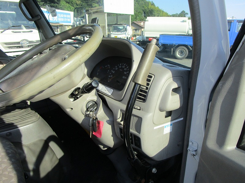 中古高所作業車 トヨタ ダイナ