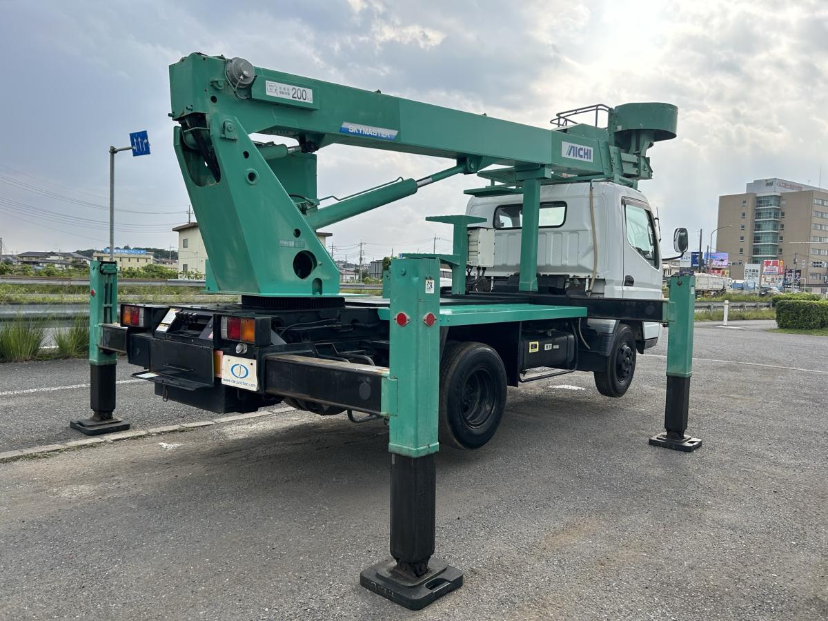 中古高所作業車 三菱ふそう キャンター