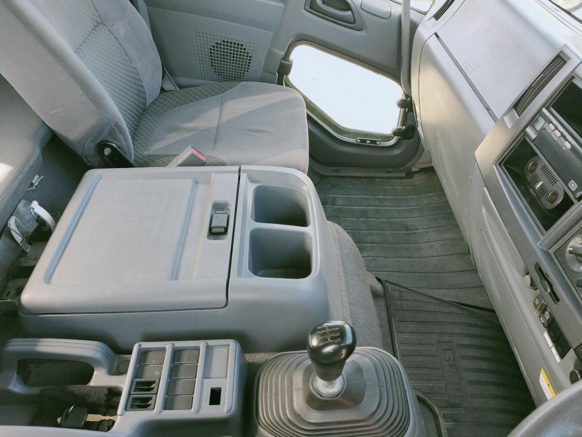 中古平アルミブロック いすゞ フォワード