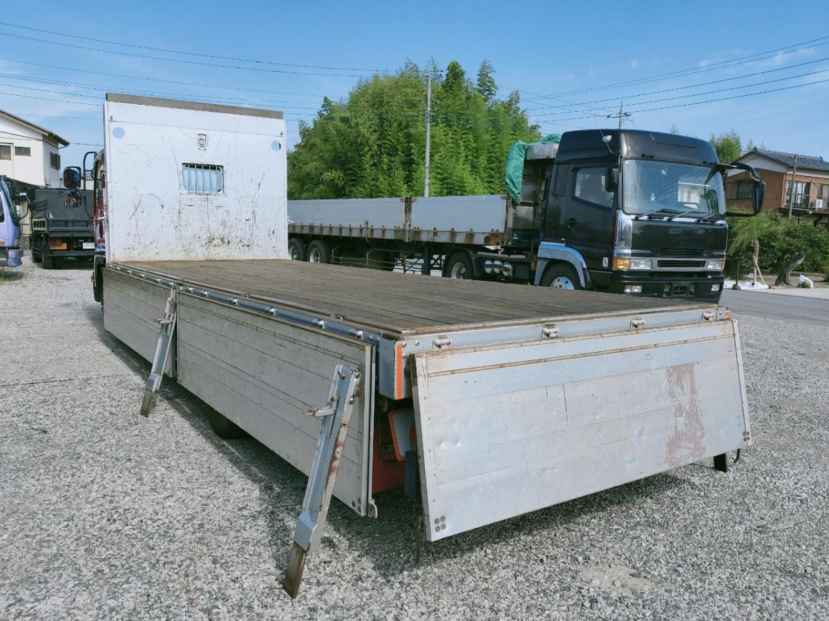 中古平アルミブロック いすゞ フォワード