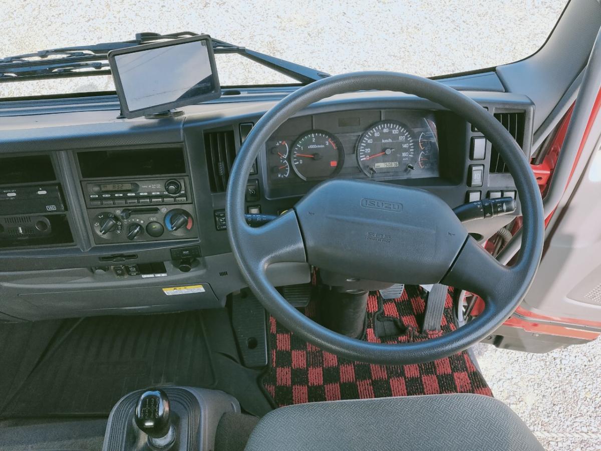 中古平アルミブロック いすゞ フォワード