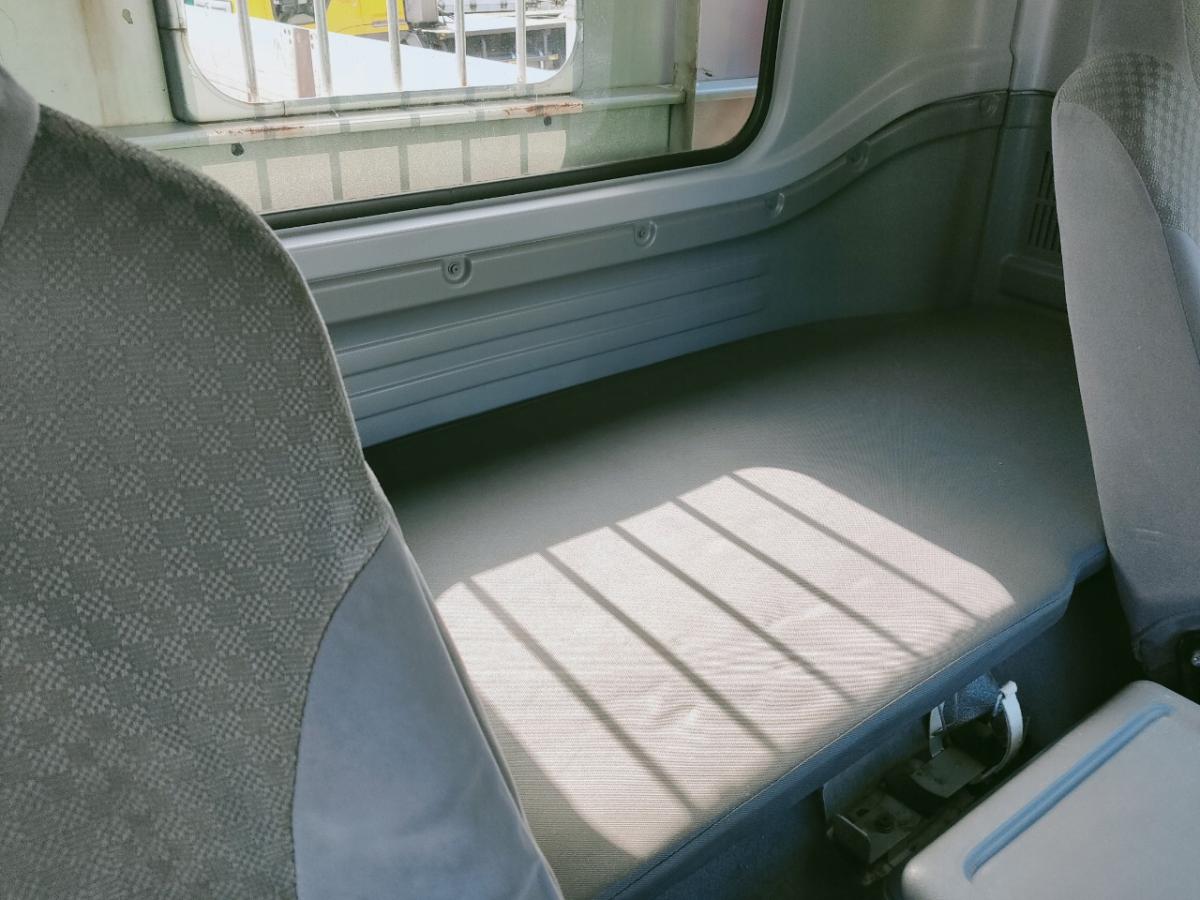 中古平アルミブロック いすゞ フォワード