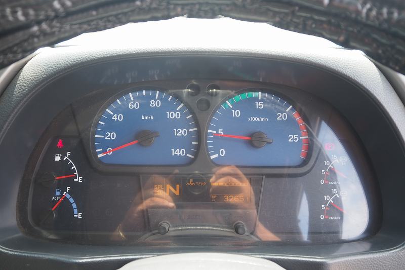 中古コンテナ車 UDトラックス クオン