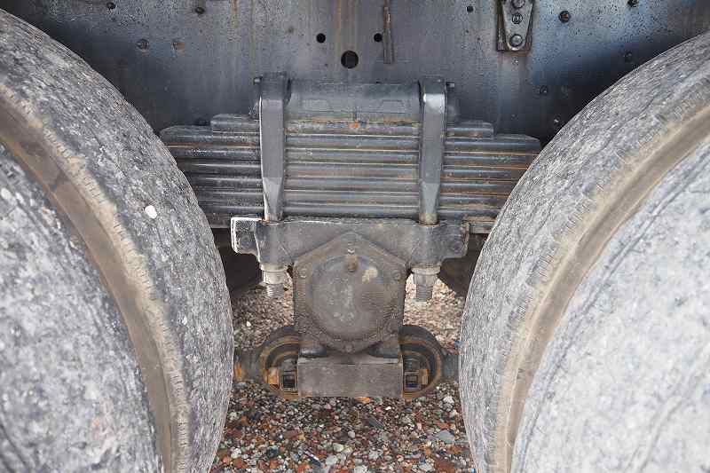 中古コンテナ車 UDトラックス クオン