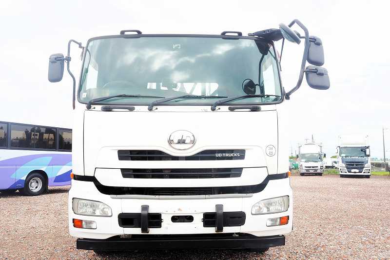 中古コンテナ車 UDトラックス クオン