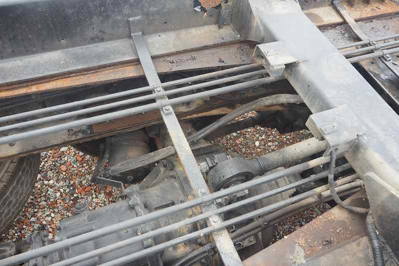 中古コンテナ車 UDトラックス クオン